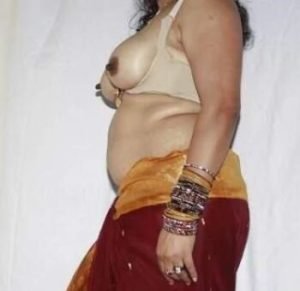 ma choti প্রবাসী ছেলের প্রেমজালে পাগল আম্মা – 1 bymomloverson
