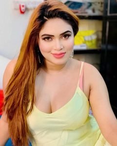 ল্যাংটা বানিয়ে গুদ মেরে আরো সুখ দেব তোকে