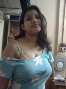 বিধবা শাশুড়িকে চোদা।