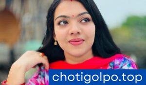 মায়ের গভীরে চলে গেলো কাব্যর মোটা কলা।