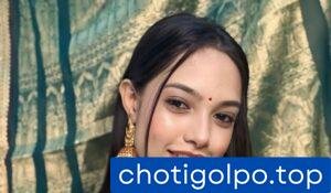 নতুন কাজের মাসীর মুখে আমার কলা দিলাম।