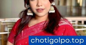ছোট খালাকে কোলে নিয়ে মজা দিলাম।