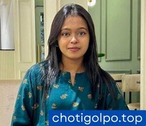 নিশার হবু শ্বশুর ও তার বন্ধু একসাথে।