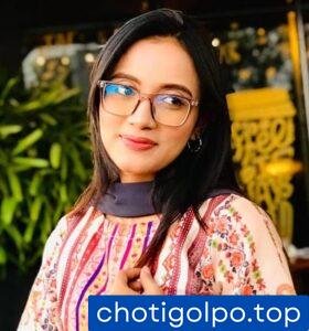 ঘুমন্ত বউকে বন্ধুরা মিলে আদর দিলো।