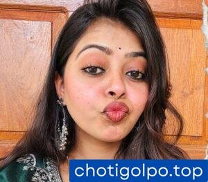 ভাড়াটে আন্টির বুকে ট্যাটু আবিষ্কার।