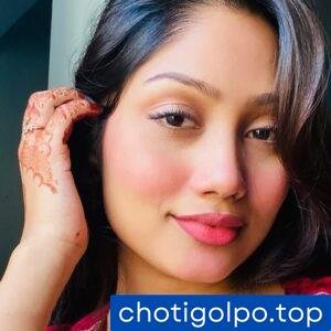 বান্ধুবীর পায়ে আমার দোনের পানি পরলো।