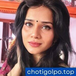 কামুকি আম্মু সুখের আবদার করলো। কামুকি আম্মু সুখের আবদার করলো।