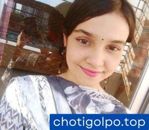 মায়ের সাথে সুখের সংসার।