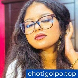 বস্তির বাড়িতে মা ও ছেলের মিলন। বস্তির বাড়িতে মা ও ছেলের মিলন।