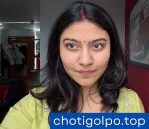 ব্লাউজের দোকানে বৌদির বুকের মাপ।