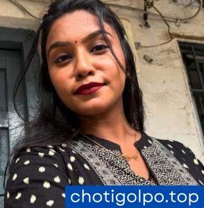 মায়ের সাদা মাই ও গোলাপী বোঁটা