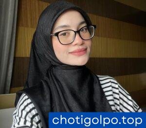 কম বয়সী ছেলে আমার ভোদায় গুতা দিলো।