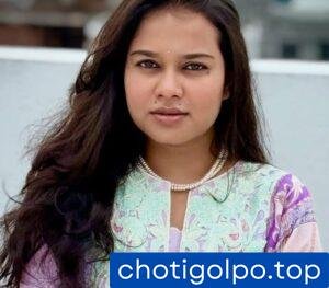 কালো মাগীর কালো গুদ