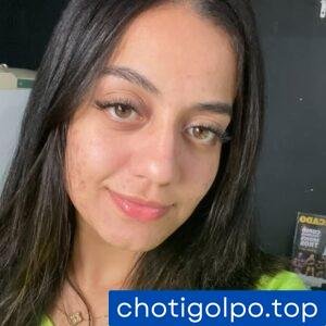 কুমারী ফুটোয় যখন মোটা কলা ডুকে।