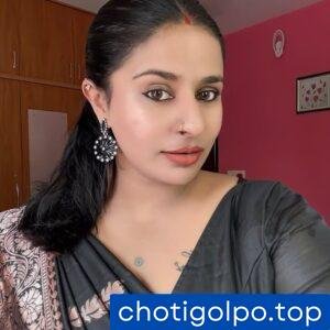 কাকোল্ড স্বামীর অনুরোধে বউ ড্রাইভারের বিছানায় গেল।