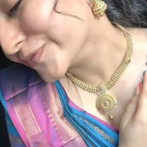 প্রেমিকার মায়ের সাথে রাতভর আদর খেলা
