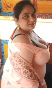 মেয়ে স্কুলে সুজোগে ছেলের সাথে মায়ের হার্ডকোর চোদাচোদি