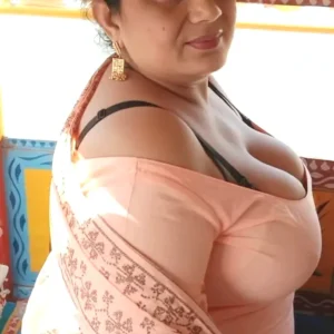 মেয়ে স্কুলে সুজোগে ছেলের সাথে মায়ের হার্ডকোর চোদাচোদি