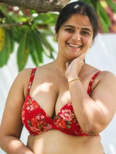 মায়ের পিঠে উবু হয়ে শুয়ে পোঁদ চুদলো ছেলে
