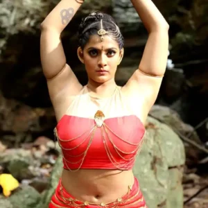 মুটকি মায়ের পাছা ম্যাসাজ করে হরদম চোদাচোদি