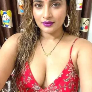 ম্যাম ও বান্ধবীর সাথে থ্রিসাম
