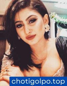 অনেকগুলো ছেলে মাকে লাগিয়ে টাকা দিলো