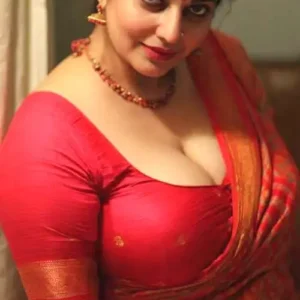 মায়ের বিরাট পোদ ও দুষ্টু ছেলে