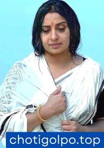 দুধ টিপে গুদ ঠাপাচ্ছি না যেন রাস্তায় জোরে গাড়ি চালাচ্ছি