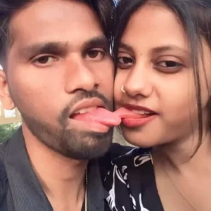 বোন বাড়াটা একটু মুখে নে না