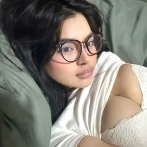 bondhur ma chotigolpo আমাকে তোর ললিপপটা খেতে দে