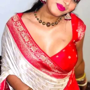 হাতির সুবাদে গুদ চোদার সুযোগ