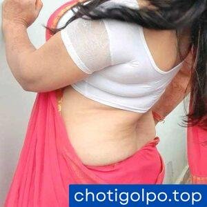 মায়ের বিশাল তানপুরার মতো পাছা – 2