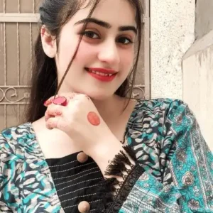 রান্নাঘরে কিউট মেয়ের গুদ চাটা