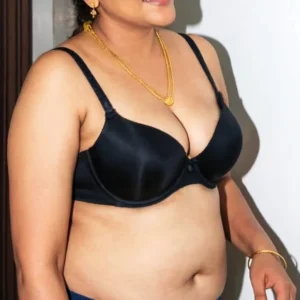 খালা তো নয় যেন সোনাগাছির মাগী