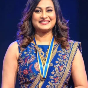 বাংলাদেশের সুন্দরী নায়িকার গুদ মারার গল্প
