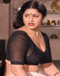 রান্নাঘরে শাশুড়িকে চোদনরত অবস্থায় বউ দেখে ফেললো